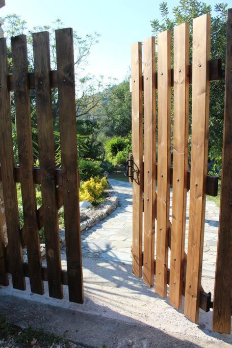 Fragosiko - Rustic Retreat In Kefalonia 아르고스톨리온 외부 사진